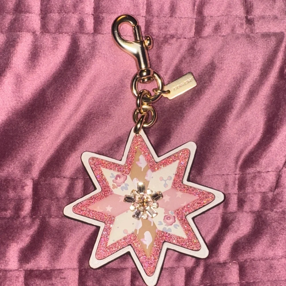 Coach mixed patch work work fob/key chain. F40702. Rare! NWOT. - Picture 5 of 16